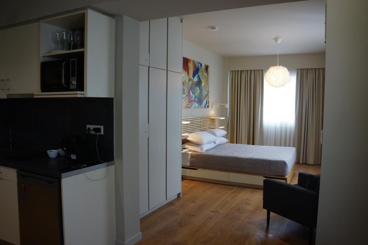 Historic Center Luxury Studio Apartment Athen Eksteriør billede